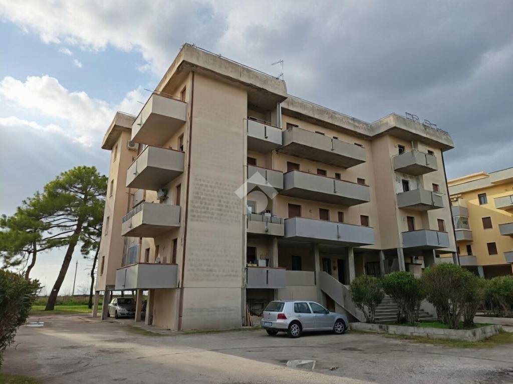 appartamento in vendita a Ravenna in zona Lido Adriano