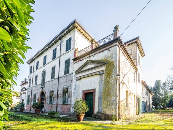 casa indipendente in vendita a Ravenna in zona San Pietro in Vincoli