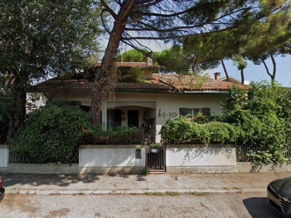 casa indipendente in vendita a Ravenna