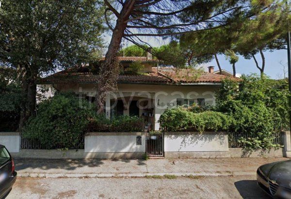 casa indipendente in vendita a Ravenna