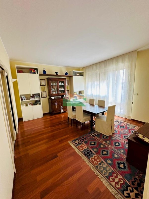 casa indipendente in vendita a Ravenna