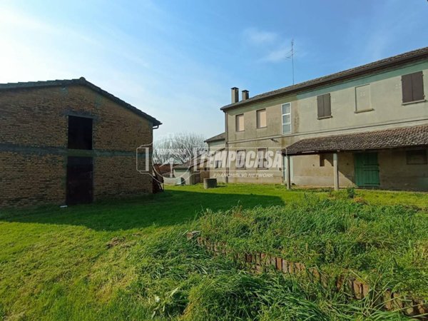 casa indipendente in vendita a Ravenna in zona San Michele