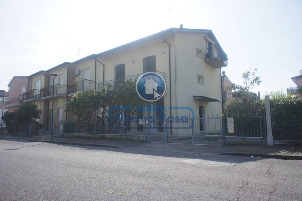 appartamento in vendita a Ravenna in zona Marina di Ravenna