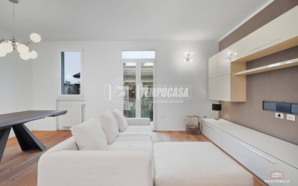 casa indipendente in vendita a Ravenna in zona Centro Storico
