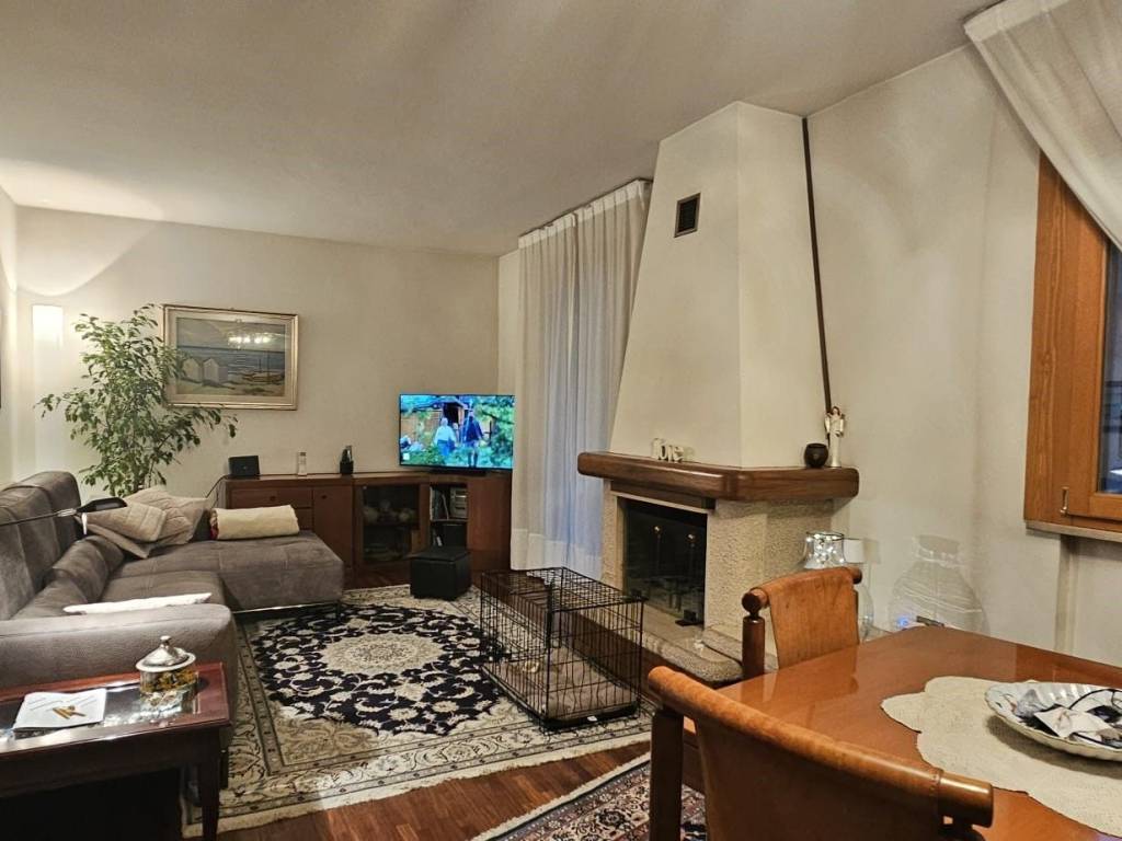 casa indipendente in vendita a Ravenna in zona Centro Storico