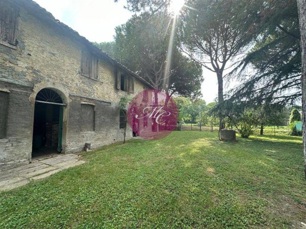 casa indipendente in vendita a Ravenna in zona Santo Stefano