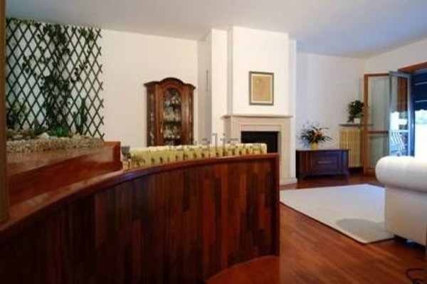 casa indipendente in vendita a Ravenna in zona Centro Storico