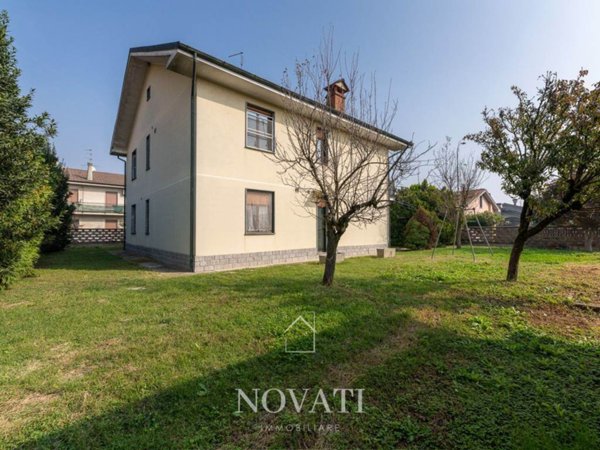 casa indipendente in vendita a Ravenna in zona Castiglione di Ravenna