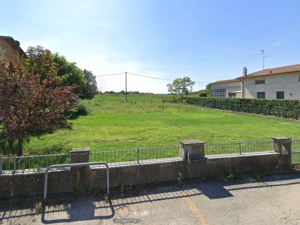 terreno edificabile in vendita a Ravenna in zona Sant'Alberto