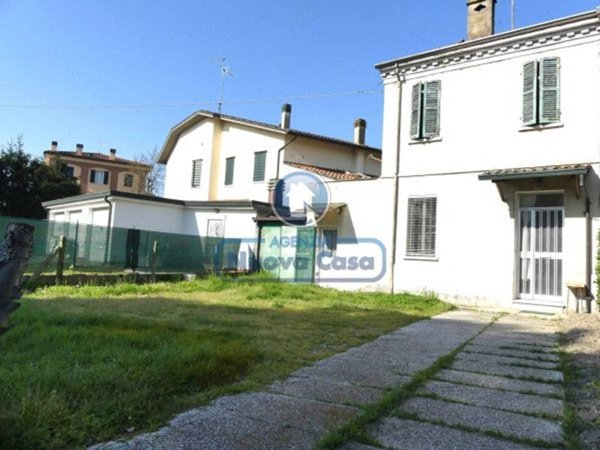 casa indipendente in vendita a Ravenna in zona Piangipane