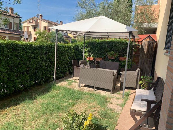 casa indipendente in vendita a Ravenna