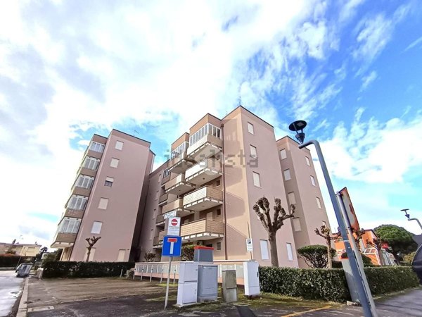 appartamento in vendita a Ravenna in zona Lido Adriano