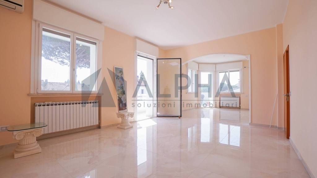 casa indipendente in vendita a Ravenna in zona Centro Storico