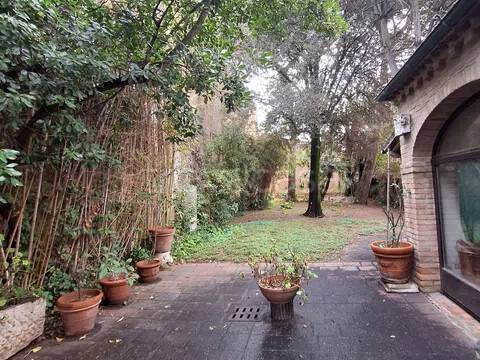 casa indipendente in vendita a Ravenna