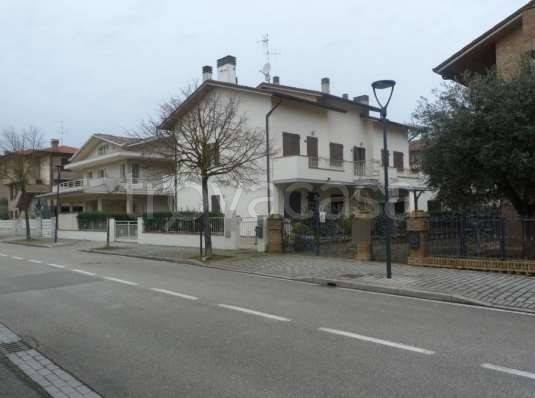 appartamento in vendita a Ravenna in zona Classe