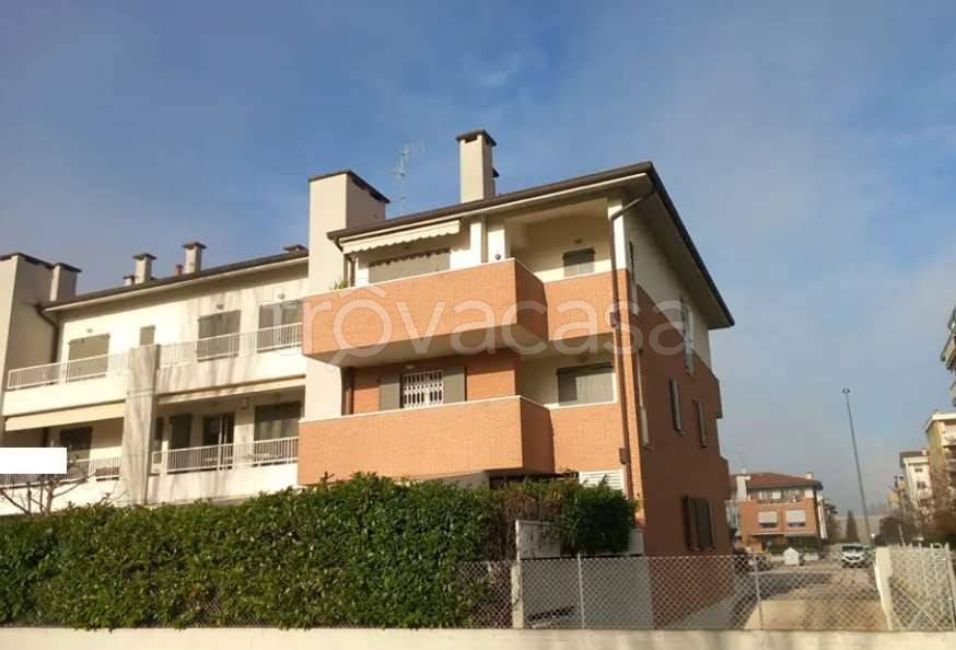 appartamento in vendita a Ravenna in zona Classe
