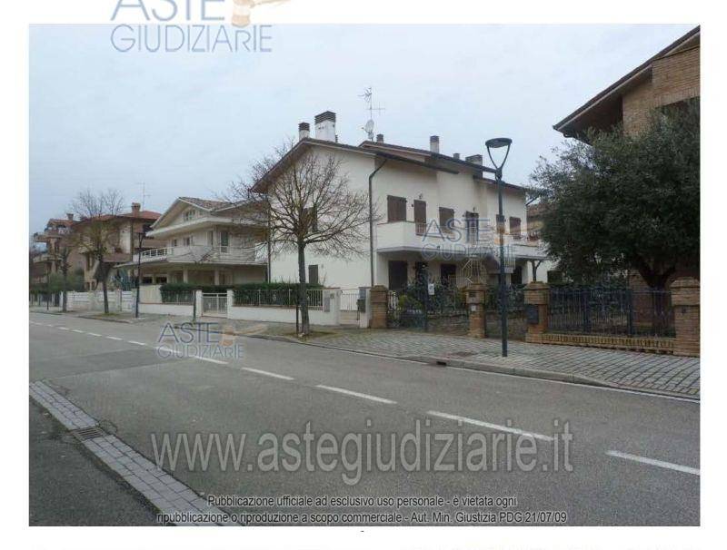 appartamento in vendita a Ravenna in zona Lido di Savio