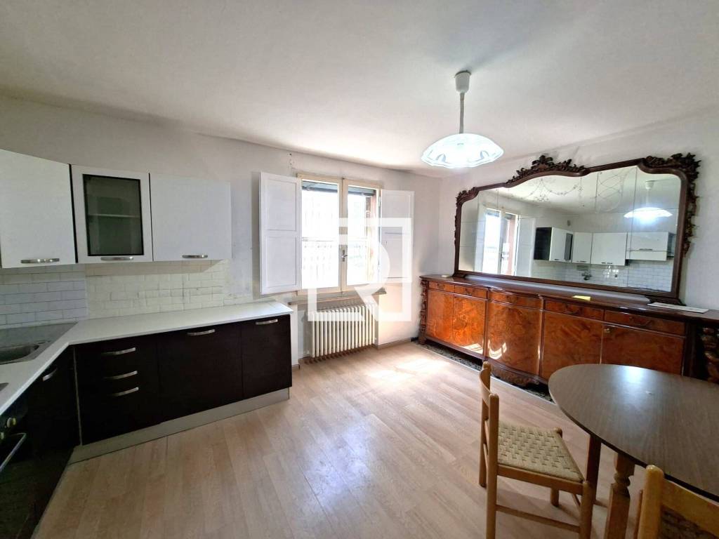 casa indipendente in vendita a Ravenna in zona Borgo Montone