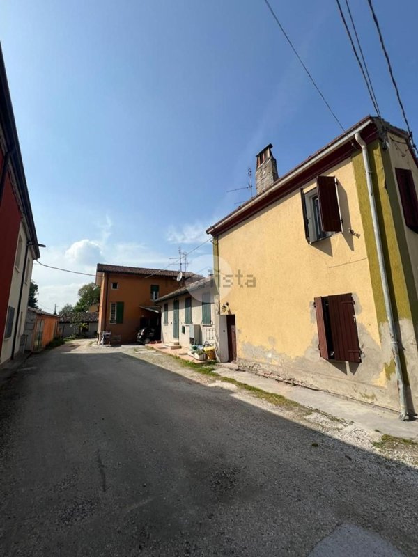 appartamento in vendita a Ravenna in zona Castiglione di Ravenna