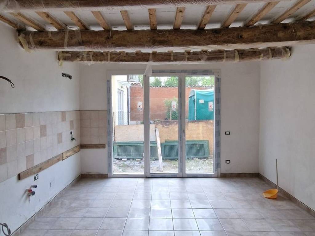 casa indipendente in vendita a Ravenna in zona Centro Storico