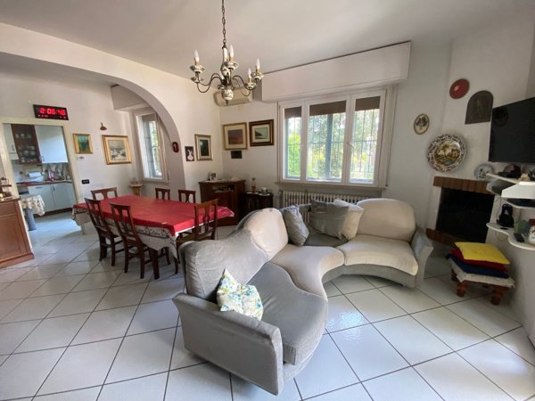 casa indipendente in vendita a Ravenna in zona Centro Storico