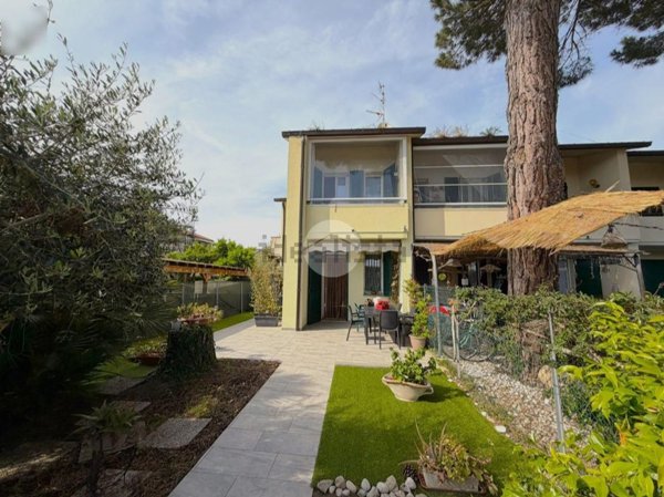 appartamento in vendita a Ravenna in zona Lido di Dante