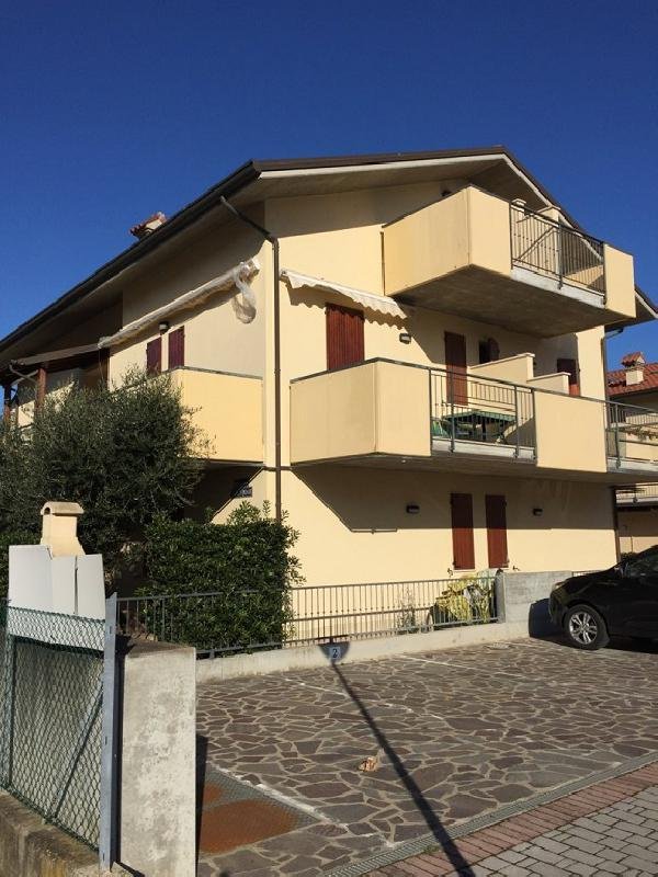 casa indipendente in vendita a Ravenna in zona Lido di Savio