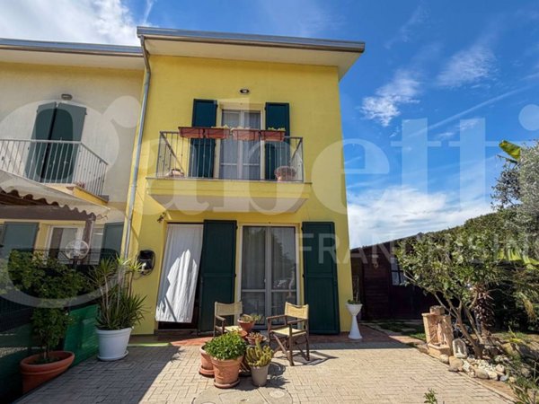 casa indipendente in vendita a Ravenna in zona San Romualdo