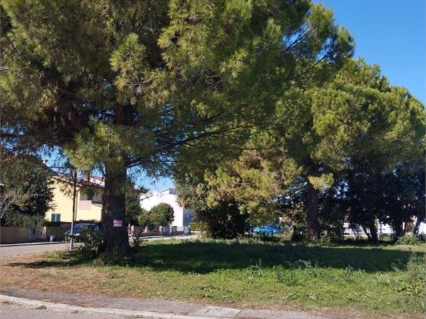 casa indipendente in vendita a Ravenna in zona Sant'Alberto