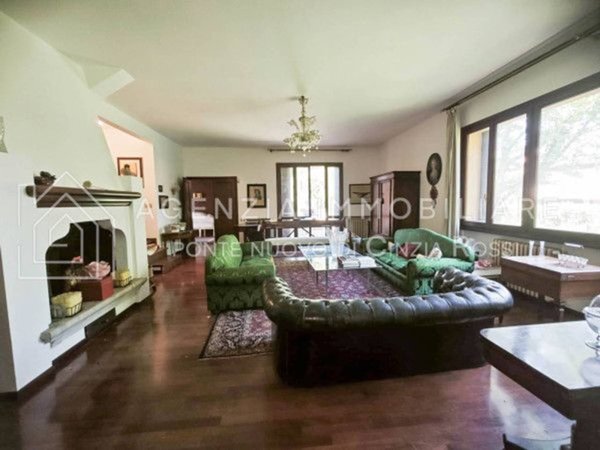 casa indipendente in vendita a Ravenna in zona Centro Storico