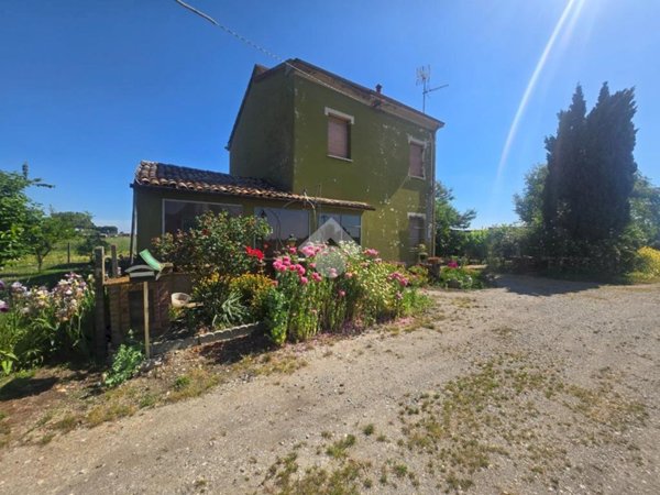casa indipendente in vendita a Ravenna in zona Piangipane