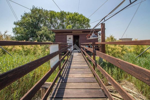 casa indipendente in vendita a Ravenna in zona Lido di Savio