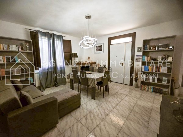 casa indipendente in vendita a Ravenna in zona Campiano