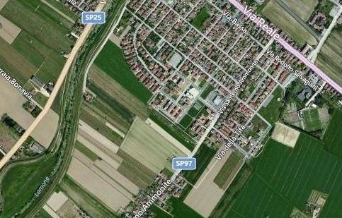 terreno edificabile in vendita a Ravenna in zona Mezzano
