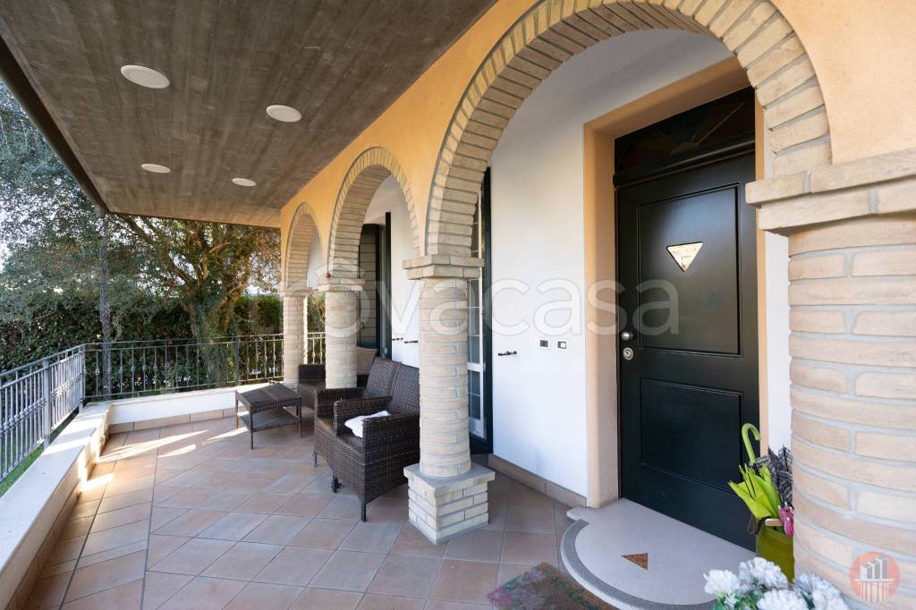 casa indipendente in vendita a Ravenna in zona Borgo Montone