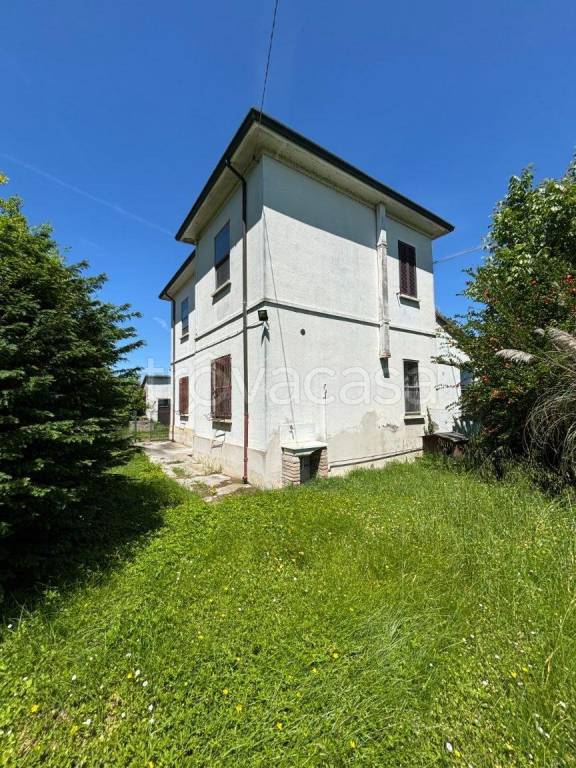 casa indipendente in vendita a Ravenna in zona San Marco