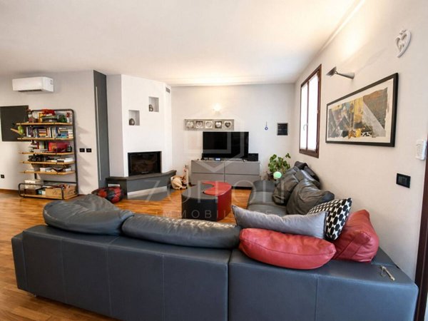 casa indipendente in vendita a Ravenna in zona Centro Storico