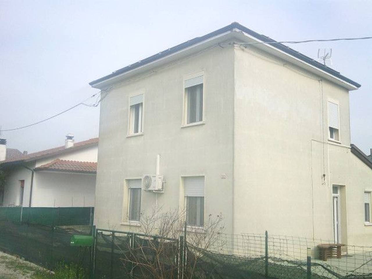 casa indipendente in vendita a Ravenna in zona Gambellara