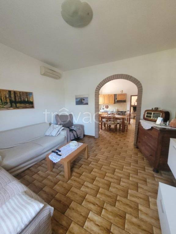 casa indipendente in vendita a Ravenna in zona Camerlona