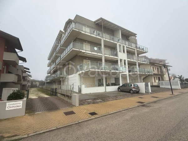 appartamento in vendita a Ravenna in zona Lido di Savio