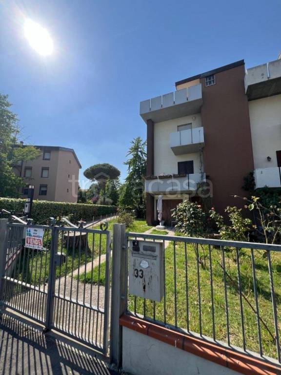 casa indipendente in vendita a Ravenna in zona Centro Storico