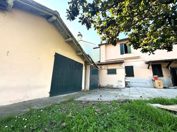 appartamento in vendita a Ravenna in zona Campiano