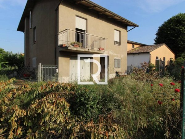casa indipendente in vendita a Ravenna in zona Roncalceci