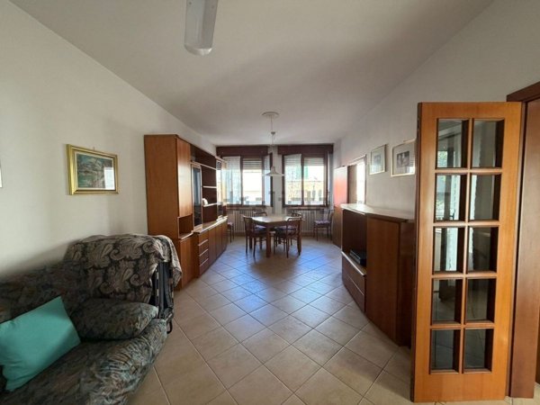 casa indipendente in vendita a Ravenna