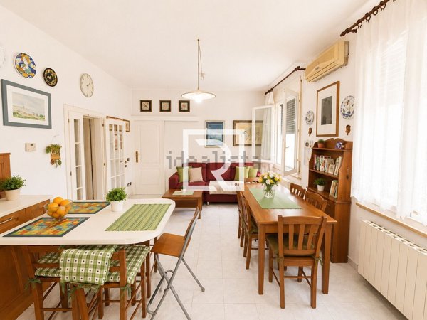 casa indipendente in vendita a Ravenna