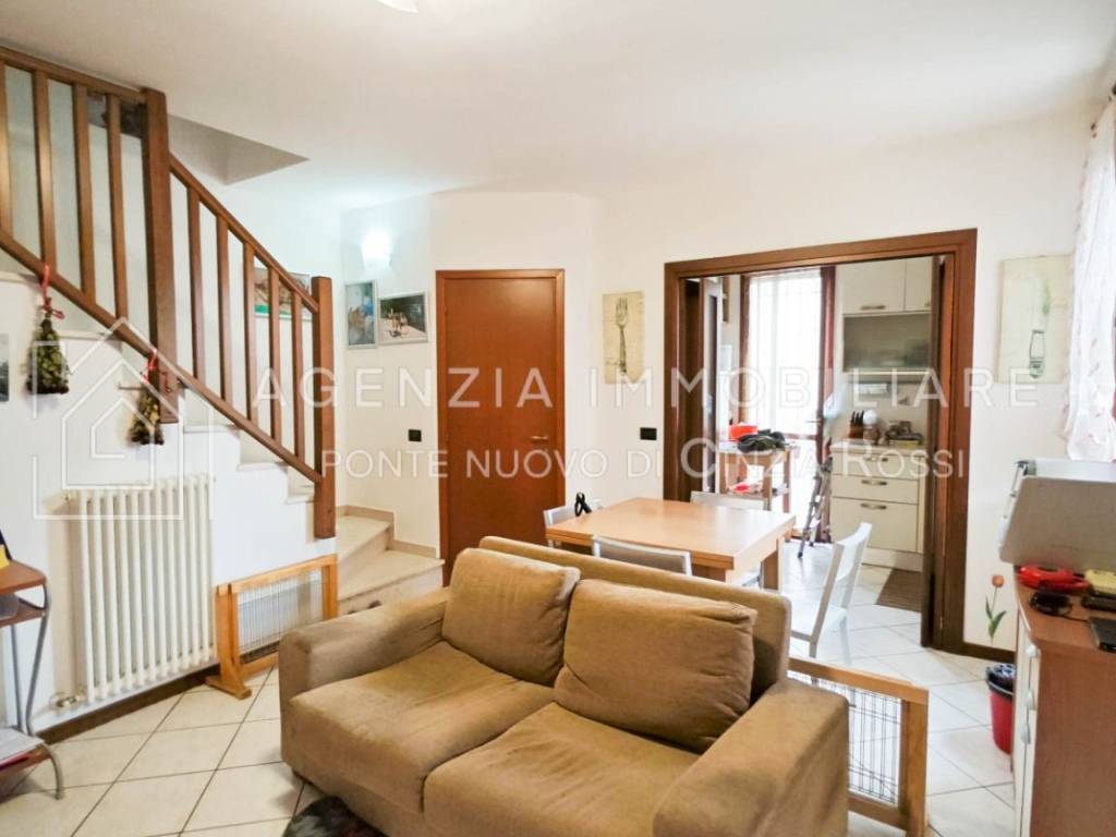 appartamento in vendita a Ravenna in zona Lido di Dante
