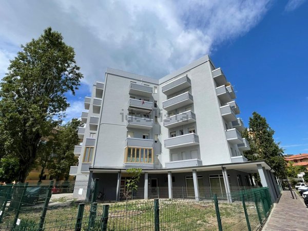 appartamento in vendita a Ravenna in zona Lido Adriano