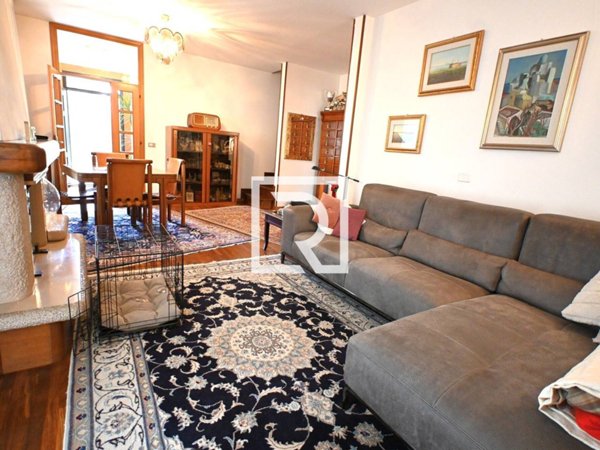 casa indipendente in vendita a Ravenna in zona Centro Storico
