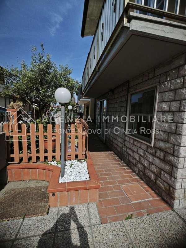 casa indipendente in vendita a Ravenna in zona Porto Fuori