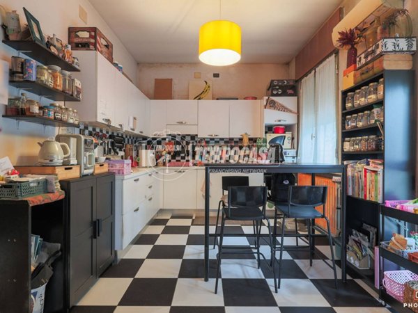 casa indipendente in vendita a Ravenna in zona Centro Storico